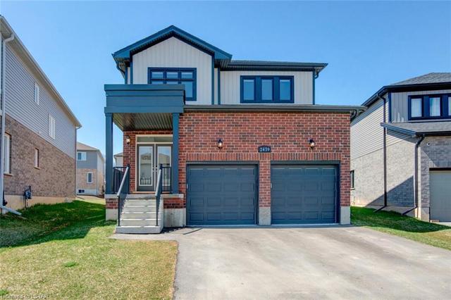 2439 Bennett Crossing, House detached with 4 bedrooms, 2 bathrooms and 4 parking in London ON | Image 1