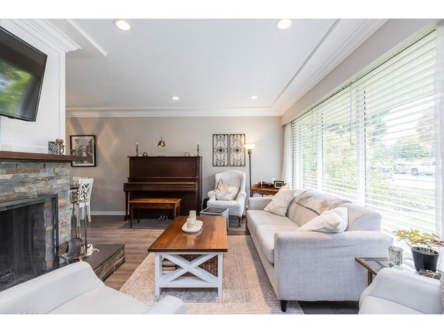 33715 Mayfair Avenue, House detached with 3 bedrooms, 2 bathrooms and 3 parking in Abbotsford BC | Image 16