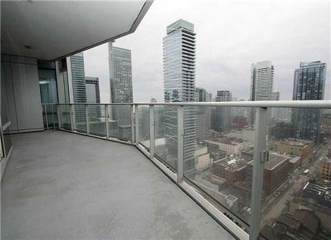 2703 - 180 University Ave, Condo with 1 bedrooms, 2 bathrooms and 1 parking in Toronto ON | Image 18