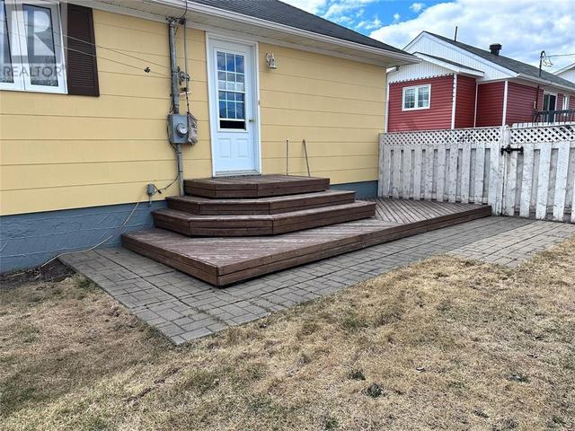 401 Nascopie Avenue, House detached with 3 bedrooms, 2 bathrooms and null parking in Labrador City NL | Image 22