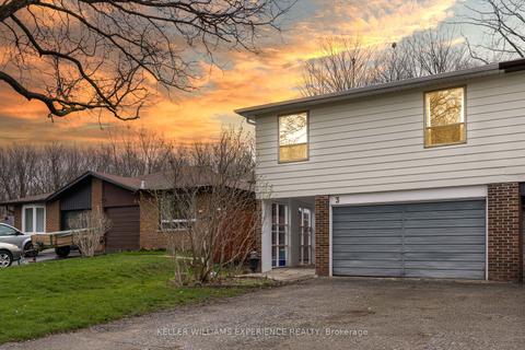 3 Ashdale Crt, Barrie, ON, L4M5B5 | Card Image