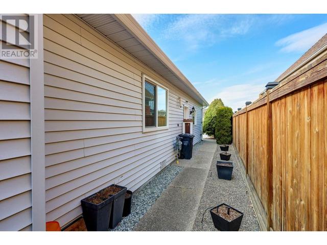 663 Pimlico Road, House detached with 2 bedrooms, 2 bathrooms and 4 parking in Kelowna BC | Image 60