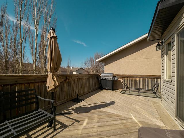 20 Salish Bay W, House detached with 4 bedrooms, 3 bathrooms and 4 parking in Lethbridge AB | Image 33