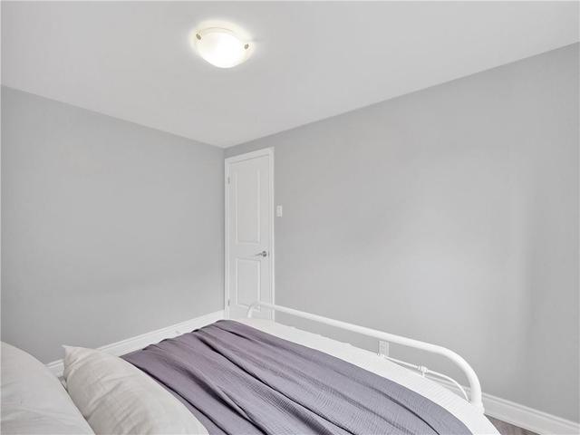 52 East 24th St, House detached with 3 bedrooms, 1 bathrooms and 1 parking in Hamilton ON | Image 14