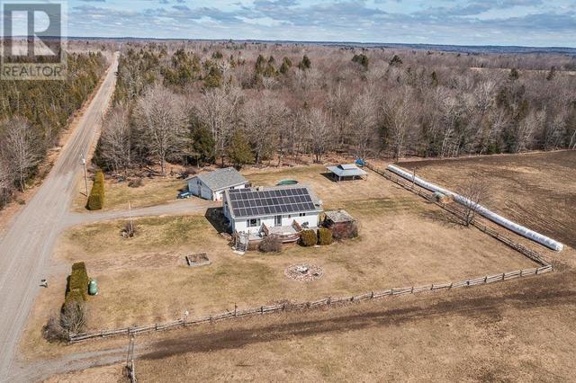 736 Pioneer Rd|Huron Shores Township, House detached with 4 bedrooms, 2 bathrooms and null parking in Huron Shores ON | Image 46