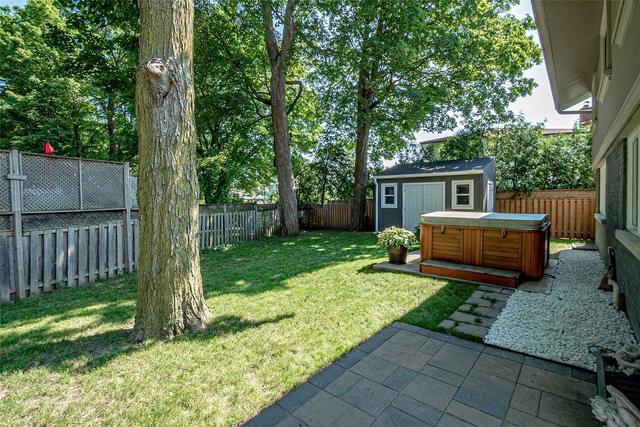 1974 Truscott Dr, House detached with 3 bedrooms, 4 bathrooms and 6 parking in Mississauga ON | Image 39