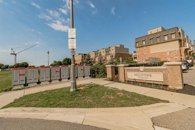 25 - 2441 Greenwich Dr, Townhouse with 2 bedrooms, 2 bathrooms and 1 parking in Oakville ON | Image 24