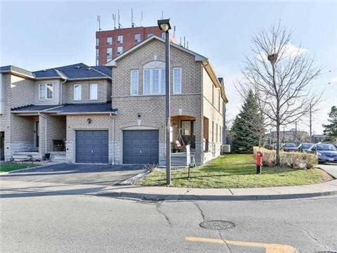 01 - 7115 Rexwood Rd, Townhouse with 3 bedrooms, 4 bathrooms and 1 parking in Mississauga ON | Image 1