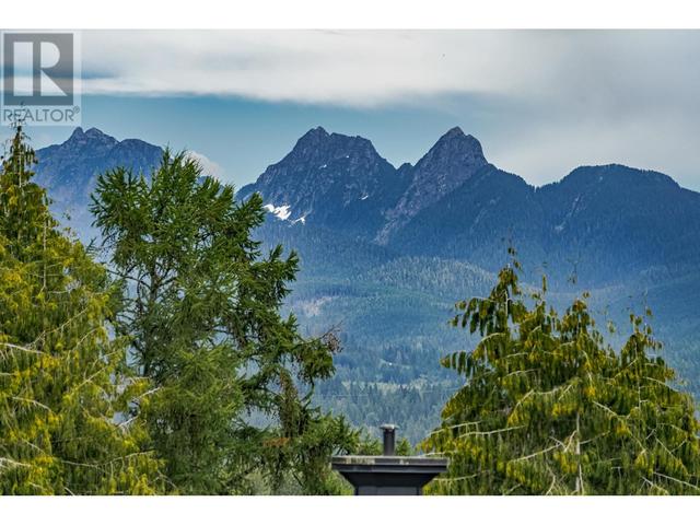 307 - 12320 222 Street, Condo with 2 bedrooms, 2 bathrooms and 2 parking in Maple Ridge BC | Image 4