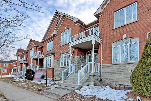 486 The Bridle Walk, House attached with 3 bedrooms, 4 bathrooms and 2 parking in Markham ON | Image 12