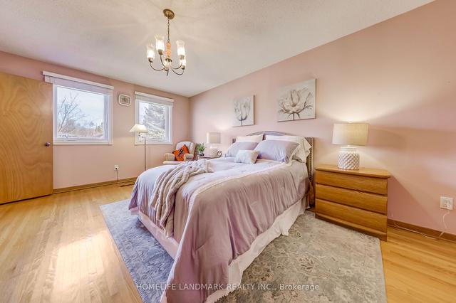 25 Raymerville Dr, House detached with 4 bedrooms, 4 bathrooms and 4 parking in Markham ON | Image 16
