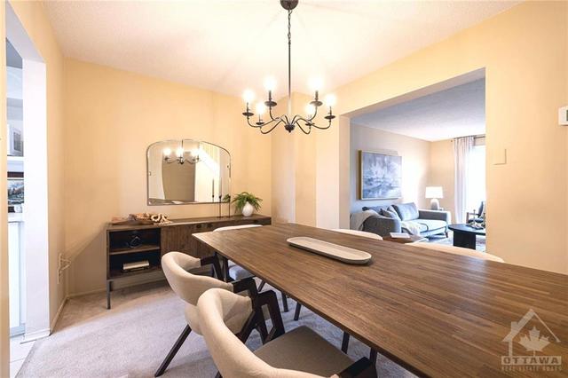 419 Kintyre Private, Townhouse with 3 bedrooms, 2 bathrooms and 1 parking in Ottawa ON | Image 5