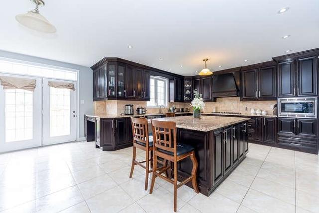 16 Solstice St, House detached with 5 bedrooms, 6 bathrooms and 6 parking in Brampton ON | Image 40