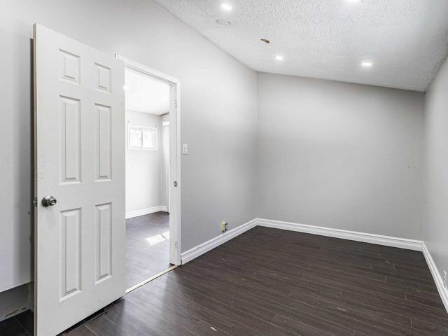 7504 Kipling Ave, House detached with 2 bedrooms, 1 bathrooms and 3 parking in Vaughan ON | Image 25