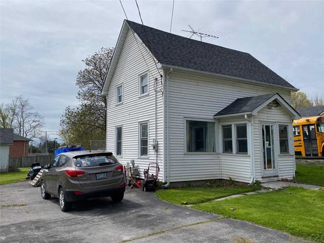 30 Division St, House detached with 3 bedrooms, 1 bathrooms and 7 parking in Cramahe ON | Image 2