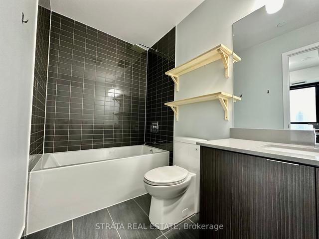 2406 - 2908 Highway 7, Condo with 1 bedrooms, 2 bathrooms and 0 parking in Vaughan ON | Image 8