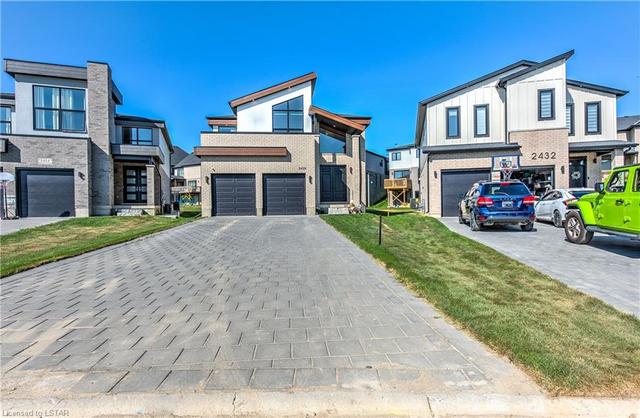 2428 Blackrail Terrace, House detached with 4 bedrooms, 4 bathrooms and 8 parking in London ON | Image 2