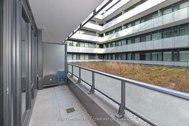 233 - 161 Roehampton Ave, Condo with 1 bedrooms, 1 bathrooms and 0 parking in Toronto ON | Image 5