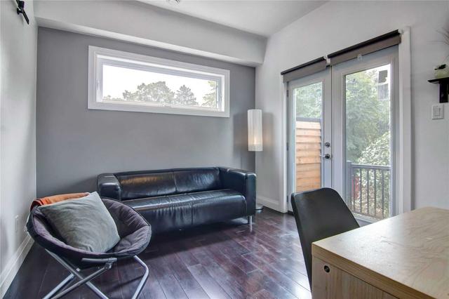 90 Hearst Circ, House detached with 3 bedrooms, 2 bathrooms and 3 parking in Toronto ON | Image 8