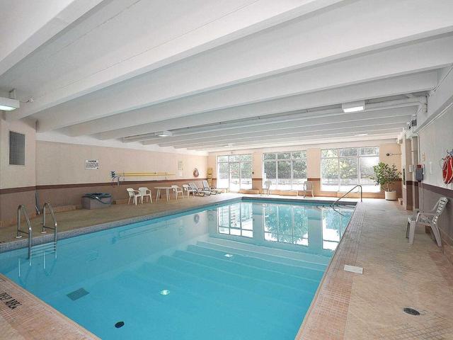 1004 - 3590 Kaneff Cres, Condo with 2 bedrooms, 1 bathrooms and 1 parking in Mississauga ON | Image 14