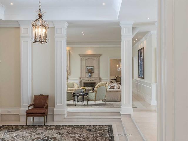 17+19 High Point Rd, House detached with 6 bedrooms, 14 bathrooms and 30 parking in Toronto ON | Image 2
