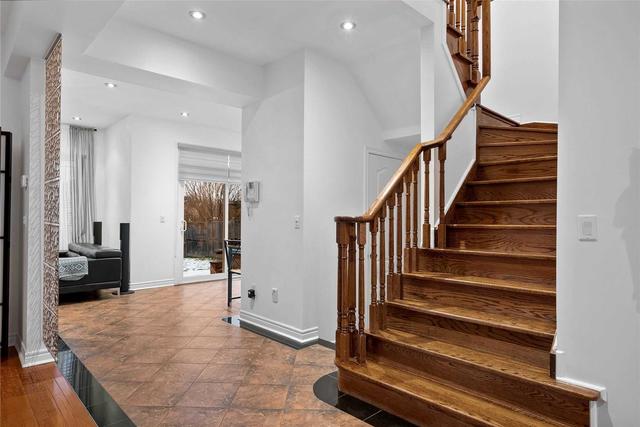 82 Blackforest Dr, House detached with 4 bedrooms, 3 bathrooms and 6 parking in Richmond Hill ON | Image 19