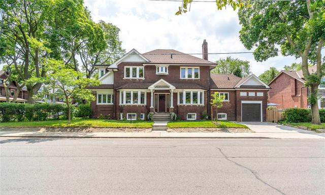 60 Playter Blvd, House detached with 4 bedrooms, 3 bathrooms and 1 parking in Toronto ON | Image 1