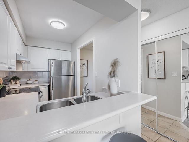 805 - 398 Eglinton Ave E, Condo with 2 bedrooms, 2 bathrooms and 1 parking in Toronto ON | Image 23
