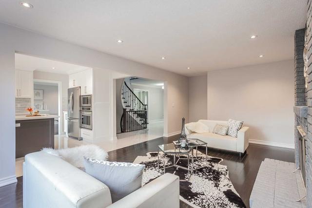 315 Manhattan Dr, House detached with 4 bedrooms, 5 bathrooms and 4 parking in Markham ON | Image 25
