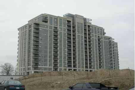 lph 9 - 50 Disera Dr, Condo with 3 bedrooms, 2 bathrooms and null parking in Vaughan ON | Image 1
