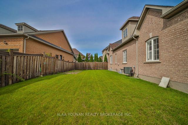 14 Leparc Rd, House detached with 3 bedrooms, 3 bathrooms and 6 parking in Brampton ON | Image 30