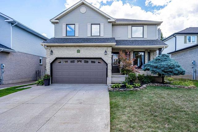 2209 Heidi Ave, House detached with 3 bedrooms, 3 bathrooms and 4 parking in Burlington ON | Image 1
