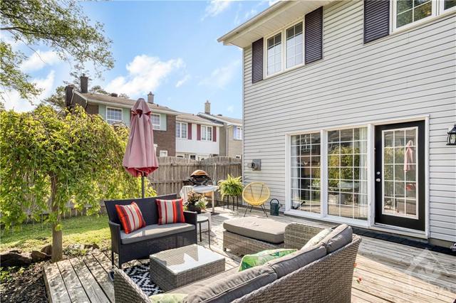 930 Walkley Road, Townhouse with 3 bedrooms, 2 bathrooms and 2 parking in Ottawa ON | Image 22