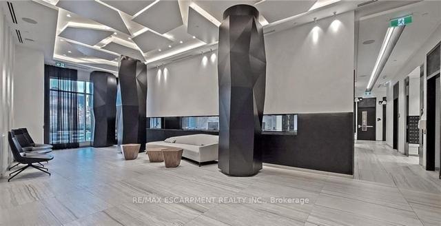 120 - 80 Vanauley St, Condo with 2 bedrooms, 3 bathrooms and 1 parking in Toronto ON | Image 17