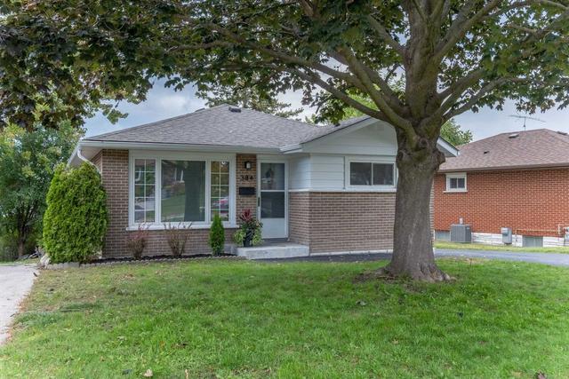 384 Elizabeth St, House detached with 3 bedrooms, 1 bathrooms and 4 parking in Oshawa ON | Image 16