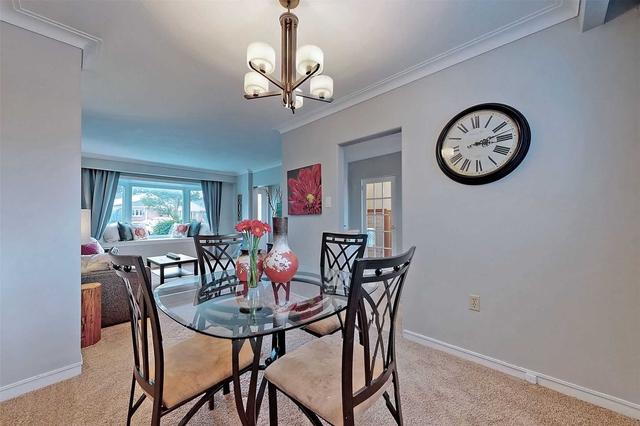 190 Penn Ave, House semidetached with 3 bedrooms, 1 bathrooms and 4 parking in Newmarket ON | Image 3