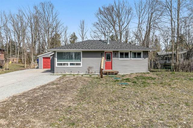 6 Owen Rd, House detached with 2 bedrooms, 1 bathrooms and 10 parking in Oro Medonte ON | Image 23