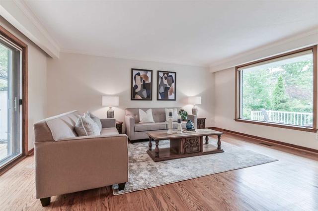 450 Guildwood Pkwy, House detached with 2 bedrooms, 2 bathrooms and 5 parking in Toronto ON | Image 22