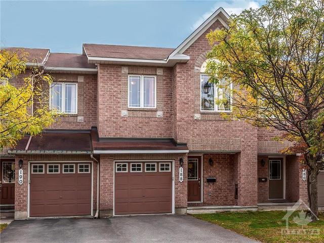 188 Tacom Circle, Townhouse with 3 bedrooms, 3 bathrooms and 2 parking in Ottawa ON | Image 1