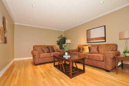 2098 Mississauga Rd, House detached with 4 bedrooms, 4 bathrooms and 2 parking in Mississauga ON | Image 5