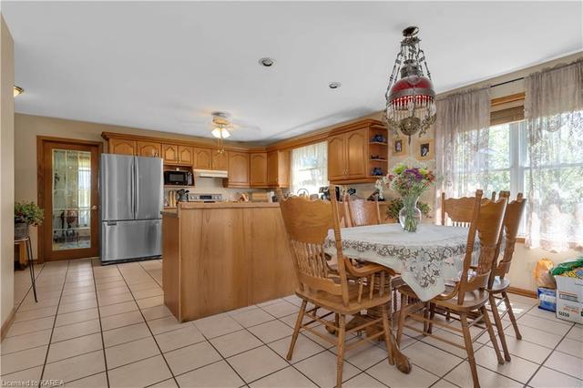 7604 County 2 Road, House detached with 4 bedrooms, 3 bathrooms and 14 parking in Greater Napanee ON | Image 27