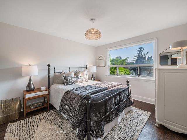 337 Blantyre Ave, House semidetached with 3 bedrooms, 2 bathrooms and 2 parking in Toronto ON | Image 24