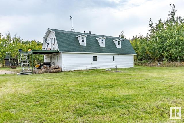 23118 Twp 584, House detached with 4 bedrooms, 3 bathrooms and 10 parking in Thorhild County AB | Image 12