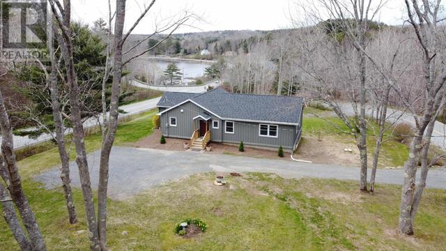 16 Keddy Bridge Road, House detached with 3 bedrooms, 2 bathrooms and null parking in Lunenburg MD NS | Card Image
