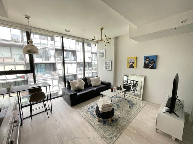 1105 - 38 Stewart St, Condo with 1 bedrooms, 1 bathrooms and 0 parking in Toronto ON | Image 11