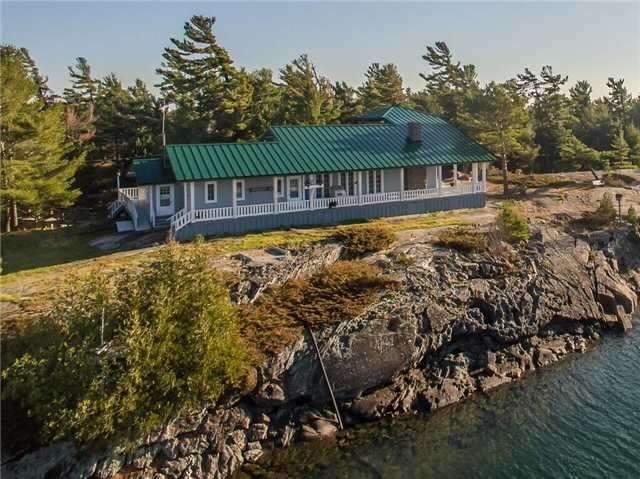 D207 Bigwood Island, House detached with 9 bedrooms, 3 bathrooms and 2 parking in Parry Sound, Unorganized, Centre Part ON | Image 2