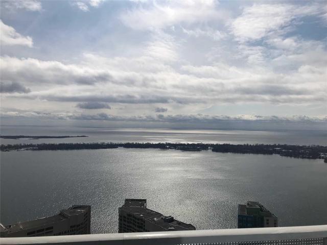 6308 - 100 Harbour St, Condo with 0 bedrooms, 1 bathrooms and null parking in Toronto ON | Image 15
