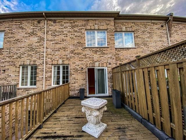 94b Ellerslie Ave, Townhouse with 3 bedrooms, 4 bathrooms and 1 parking in Toronto ON | Image 24