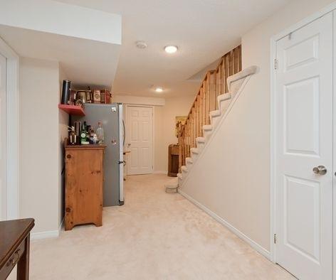 8 Briarwood Dr, Condo with 2 bedrooms, 3 bathrooms and 2 parking in New Tecumseth ON | Image 15