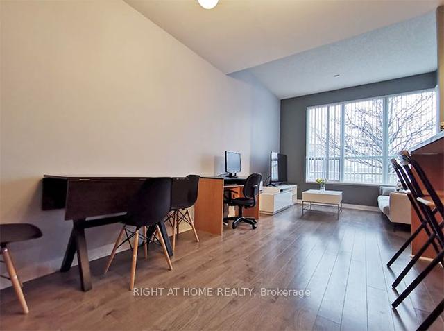 th# 123 - 38 Lee Centre Dr S, Townhouse with 2 bedrooms, 2 bathrooms and 1 parking in Toronto ON | Image 14